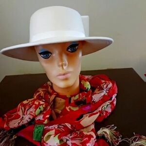 Street Smart by Betmar Cream/Winter White Hat